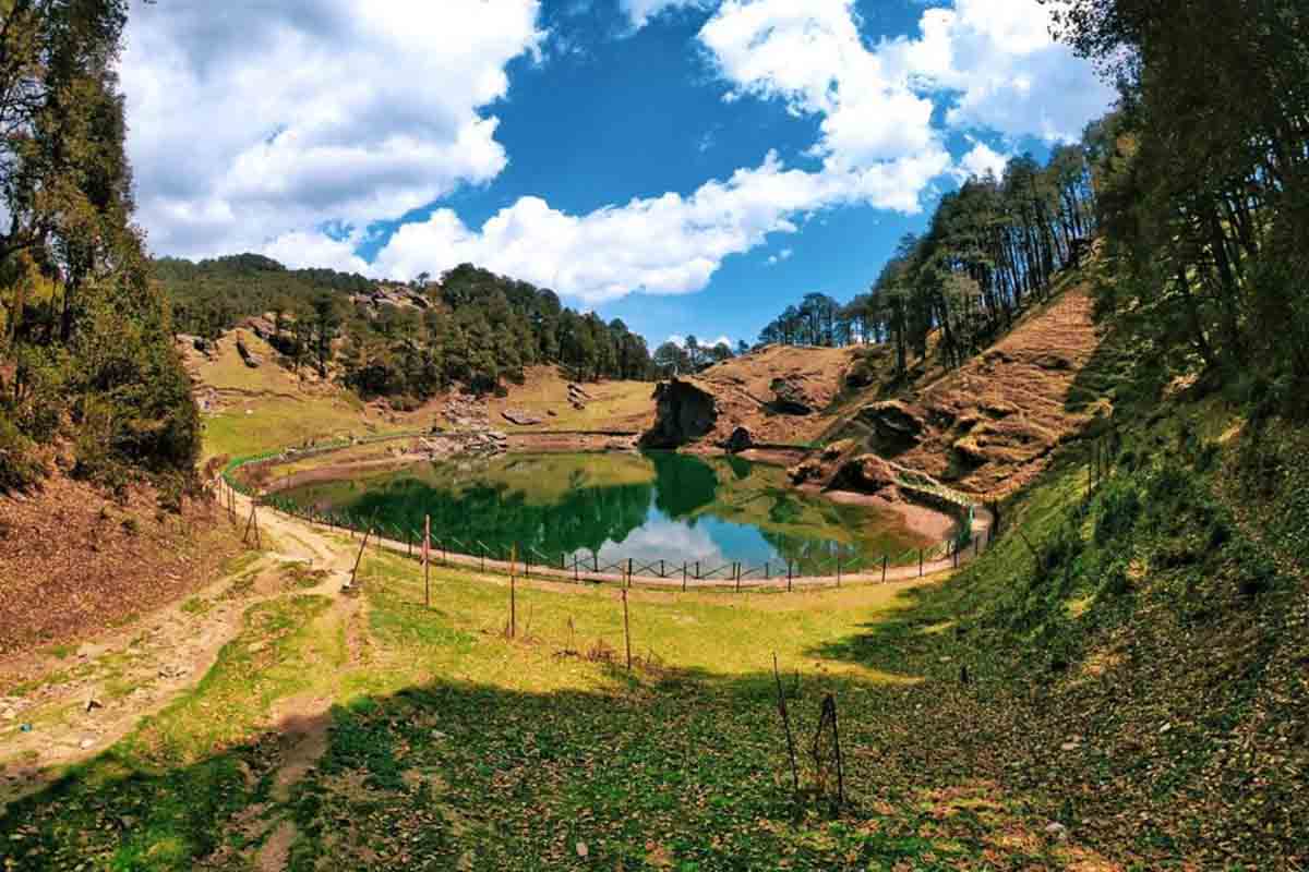 Jibhi Tour Package